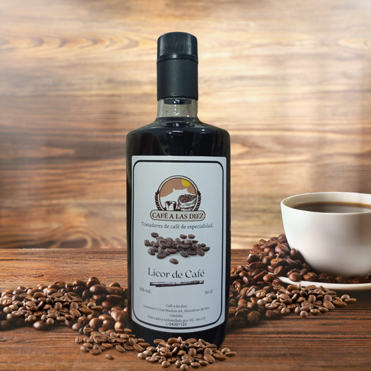 Licor artesanal de café de especialidad.