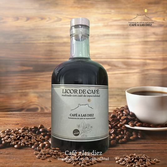 Licor artesanal de café de especialidad.